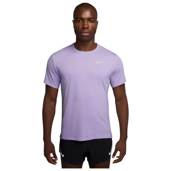 Nike Ανδρική κοντομάνικη μπλούζα Dri-FIT UV Miler Nike Ανδρική κοντομάνικη μπλούζα Dri-FIT UV Miler